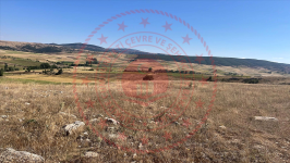 Çorum Alaca Büyükhırka Köyü Milli Emlak'tan Satılık 41.680,08 m2 Tarla